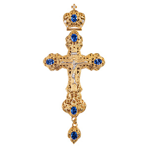 Крест наперсный из ювелирного сплава прорезной литой с позолотой, фианиты, 7х15,5 см (без цепи, синие фианиты)