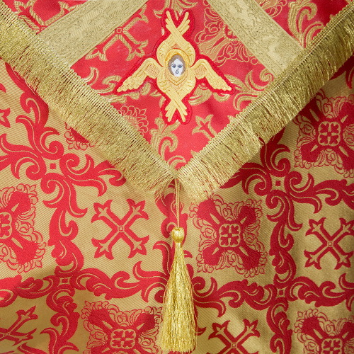 Накидка на аналой красная "Крест", золотая тесьма, бахрома, 190х190 см фото 2