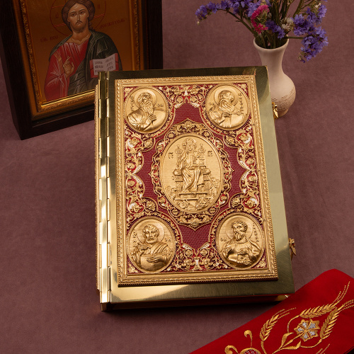 Апостол вишневый, полный оклад "под золото", эмаль, 23х30 см фото 2
