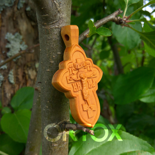 Деревянный нательный крестик «Квадрифолий» с распятием, цвет светлый, высота 5,3 см фото 3
