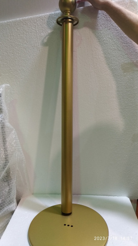 Столбик ограждения солеи металлический, 33х103 см, цвет "под золото", полимерное покрытие, У-0679 фото 2