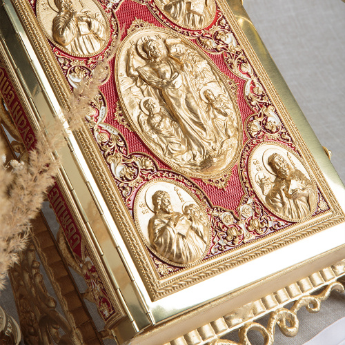 Евангелие напрестольное красное, полный оклад "под золото", 24х31 см фото 4