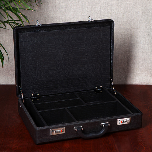 Требный чемодан без наполнения, 49,5х34,5х11 см, экокожа фото 11