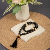 Четки из гагата черные с разделителями (на 50 бусин)