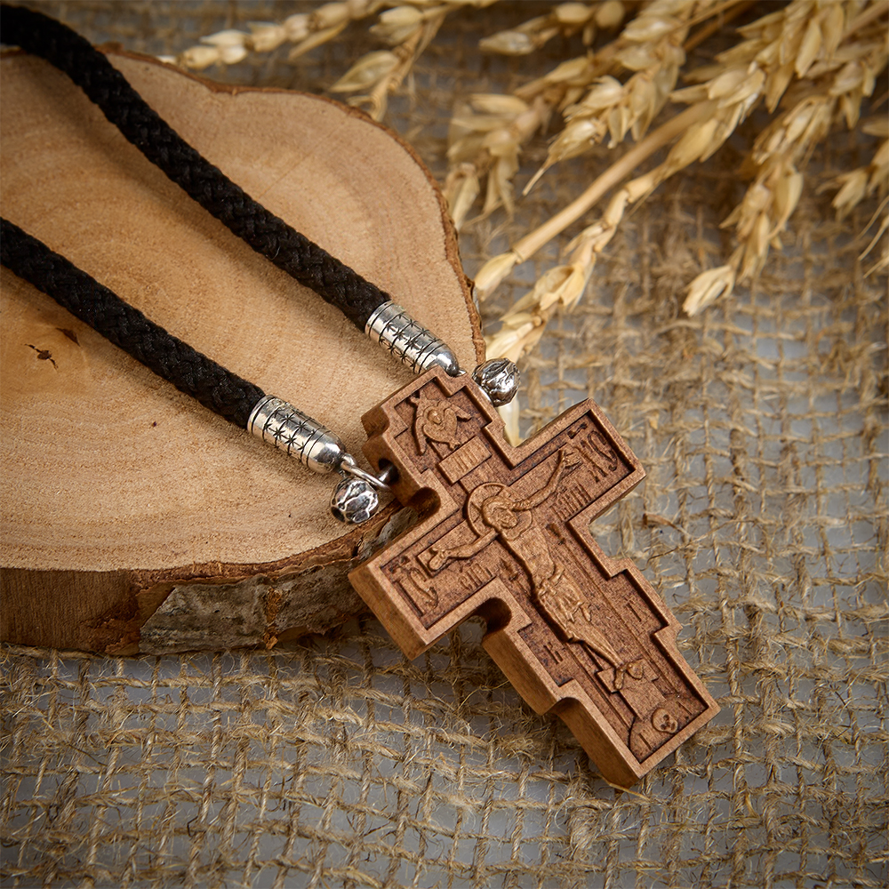 Нательный деревянный крест | steklorez69.ru