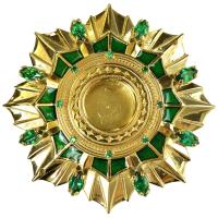 Мощевик накладной из ювелирного сплава в позолоте с зеленой эмалью и фианитами, Ø 50/12 мм