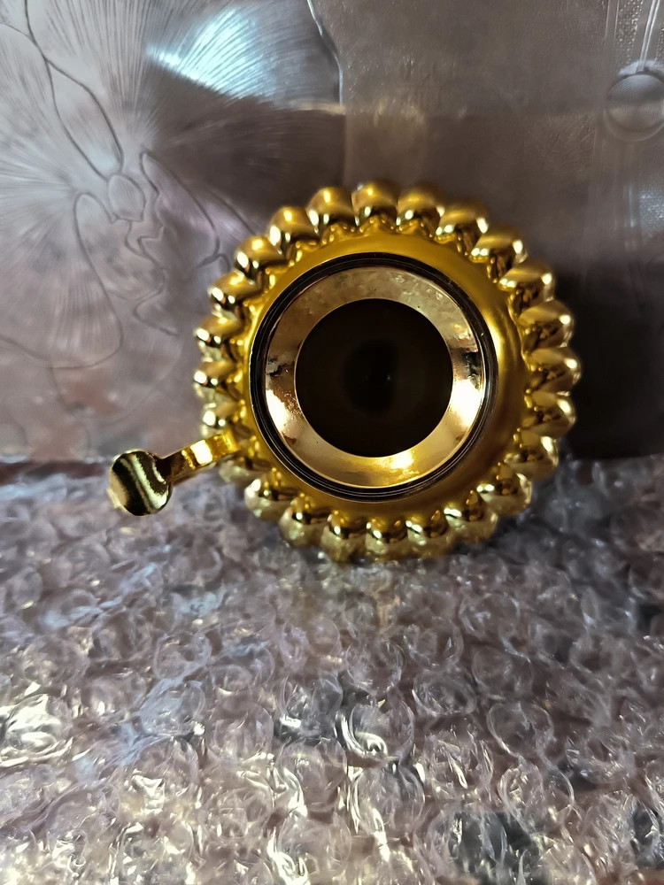 Подсвечник настольный, цинковый сплав, 7х4 см