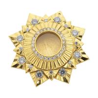 Мощевик накладной из ювелирного сплава в позолоте с белыми фианитами, Ø 48/15 мм