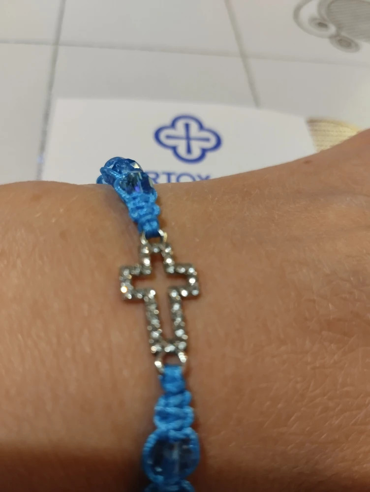 Браслет плетеный с бусинами из стекла, голубой