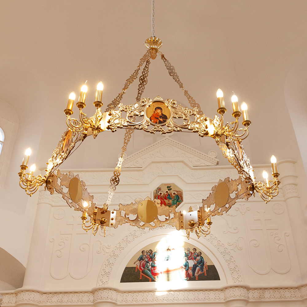 Хорос в храме