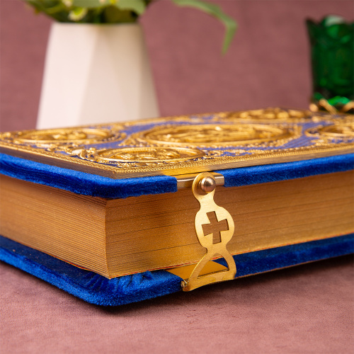 Евангелие требное среднее синее, оклад "под золото", бархат, эмаль, 17х22 см фото 6