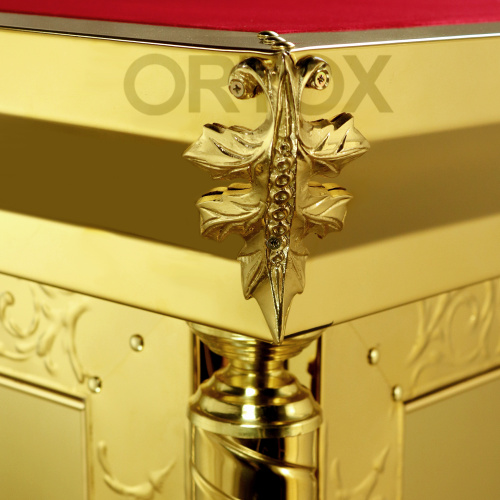 Облачение на престол "Золотые своды", чеканка, высота 107 см фото 2