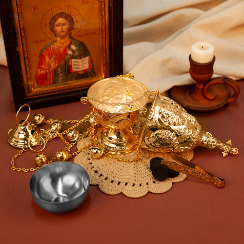 Кадило № 41, латунь, покрытие под золото, 13,5х28 см фото 3 Кадило № 41, латунь, покрытие под золото, 13,5х28 см фото 3