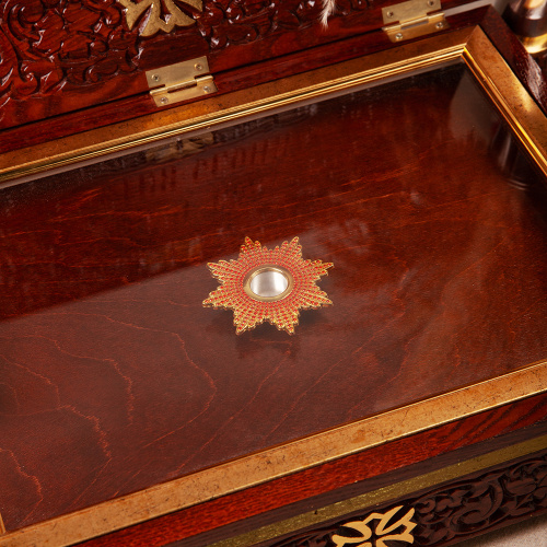 Ковчег для мощей "Суздальский", цвет "кипарис" с золотом (поталь), 40х30х13 см  фото 7