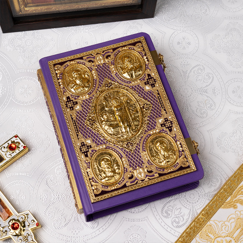 Евангелие требное среднее фиолетовое, оклад "под золото", кожа, эмаль, 17х22 см фото 2