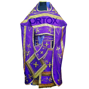 Иерейское облачение фиолетовое с иконой "Спаситель", парча (машинная вышивка)