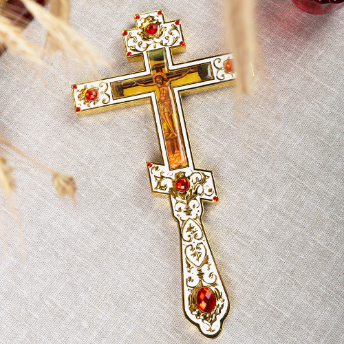 Крест напрестольный, цинковый сплав, белая эмаль, красные камни, 14,5х26 см фото 2