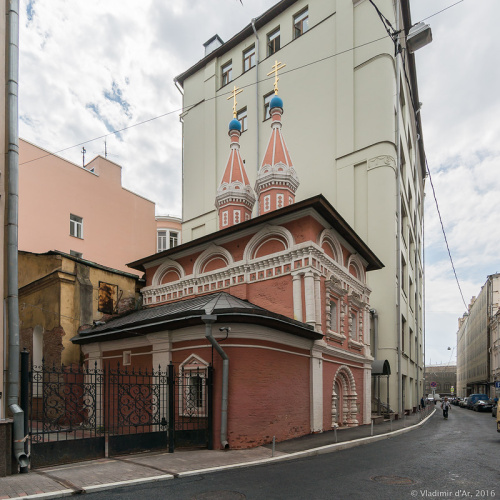 Иконостас с плоскорельефной резьбой и арками, г. Москва фото 4