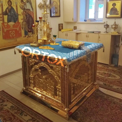 Облачение на престол "Золотые своды", чеканка, ткань, высота 105 см фото 8