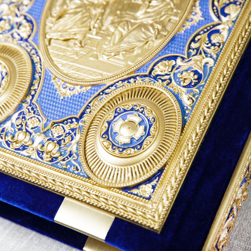 Евангелие напрестольное синее, оклад "под золото", бархат, эмаль, 24х31 см фото 8