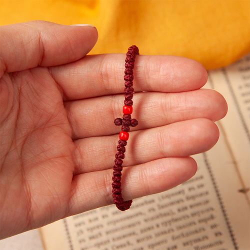 Браслет плетеный (четки-комбоскини) с пластиковыми бусинами, цвет бургундия фото 2 Браслет плетеный (четки-комбоскини) с пластиковыми бусинами, цвет бургундия фото 2