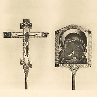 Запрестольные крест и икона деревянные, цвет "кипарис", с металлическими накладками, комплект