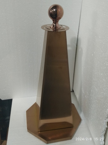 Столбик ограждения металлический, восьмигранное основание, 32х68 см, цвет "под медь", У-1081 фото 4