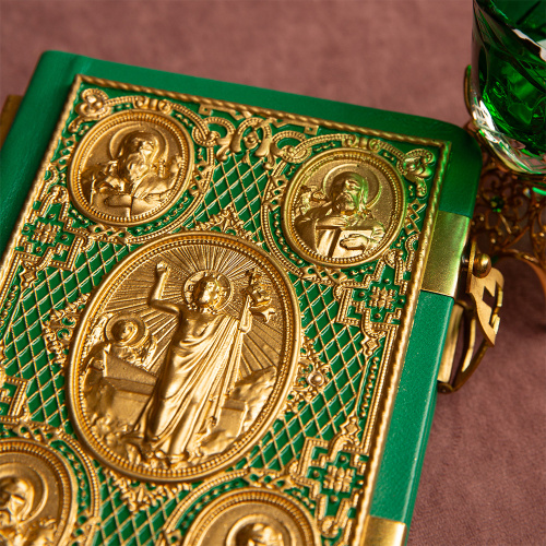 Евангелие требное малое зеленое, оклад "под золото", кожа, эмаль, 12х16 см фото 6