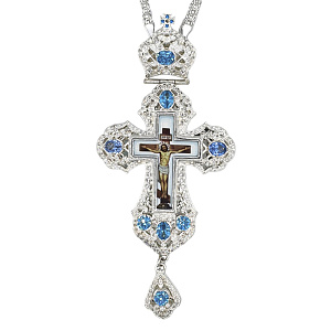 Крест наперсный латунный в серебрении с цепью, фианиты, 8х17,5 см (голубые фианиты)