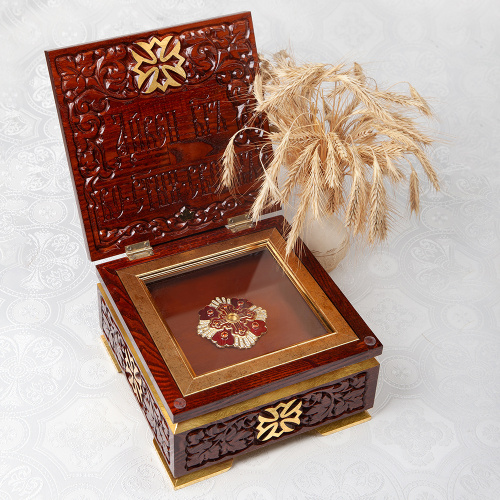 Ковчег для мощей "Суздальский", цвет "кипарис" с золотом (поталь), 20х20х13 см фото 5