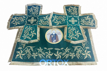 Покровцы вышитые зеленые с иконой "Сергий Радонежский", бархат (бахрома)