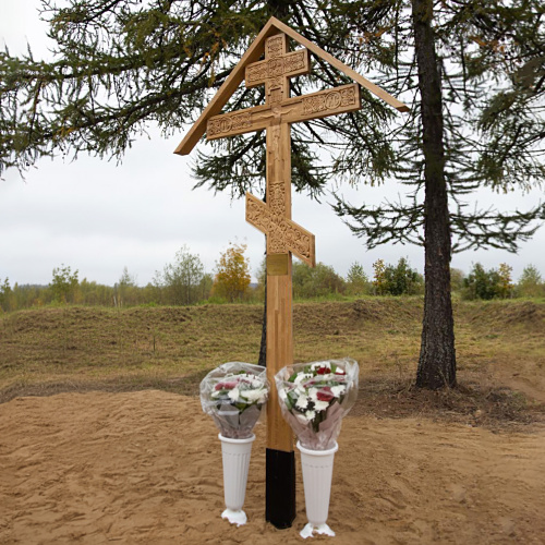 Крест поклонный, резьба фото 2 Крест поклонный, резьба фото 2