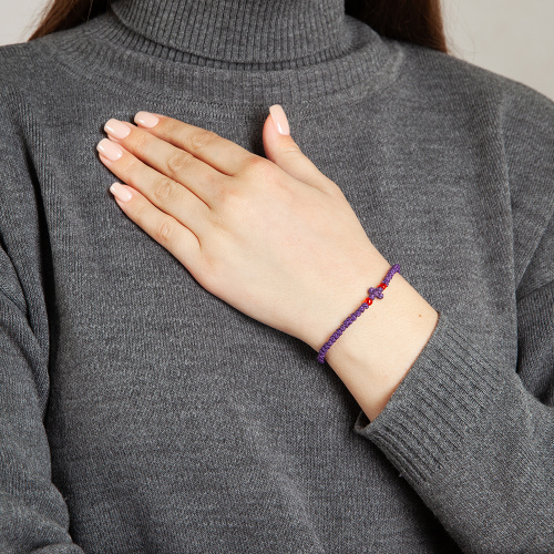 Браслет плетеный (четки-комбоскини) с пластиковыми бусинами, фиолетовый фото 3