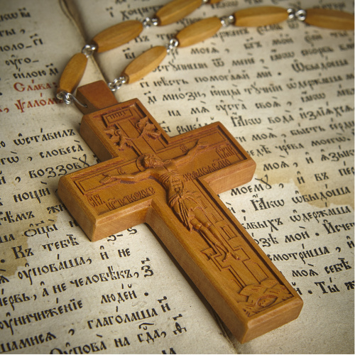 Крест наперсный протоиерейский деревянный светлый резной, с цепью, 7х12 см фото 9