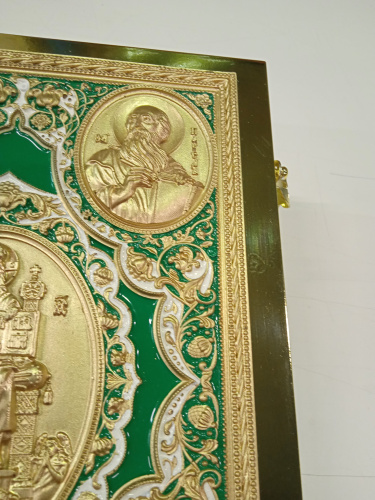 Апостол зелёный, полный оклад "под золото", эмаль, 23х30 см, У-0212 фото 4