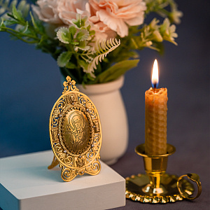 Икона настольная блаженной Матроны Московской, из латуни с позолотой и фианитами (высота 9 см)