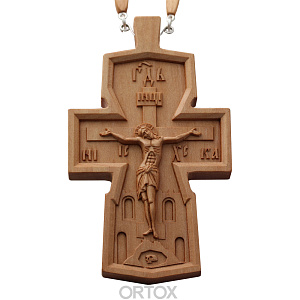 Крест наперсный деревянный резной, с цепью, 6,6х11 см (защитный лак)