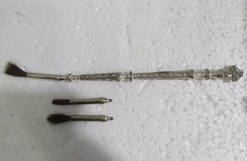 Купить стрючица из ювелирного сплава в серебрении, с запасными кисточками, длина 20,5 см, №1, у 29-1647 фото 2