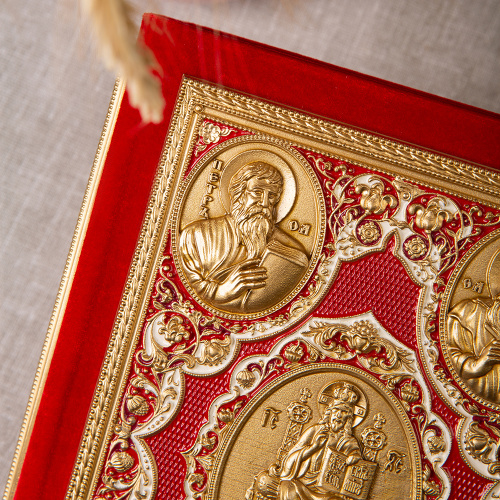 Апостол красный, оклад "под золото", бархат, эмаль, 23х30 см фото 6