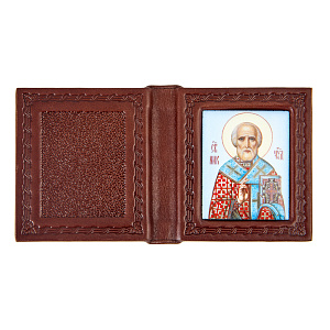Дорожный складень с ликом святителя Николая Чудотворца, 7,5х8,5 см, кожа (финифть)