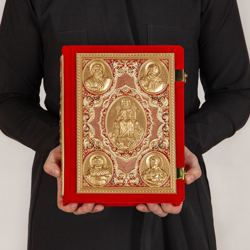 Апостол красный, оклад "под золото", бархат, эмаль, 23х30 см фото 7 Апостол красный, оклад "под золото", бархат, эмаль, 23х30 см фото 7
