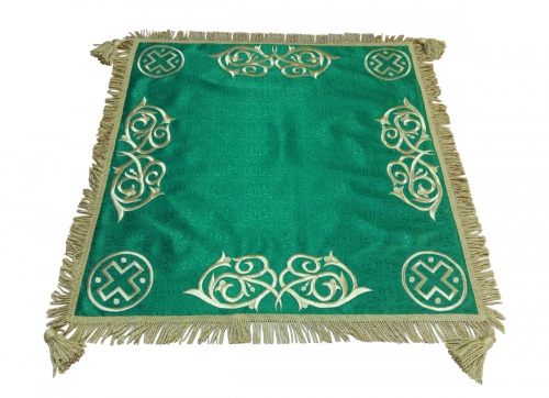 Покрывало зеленое вышитое (покров церковный), парча, 77х77 см