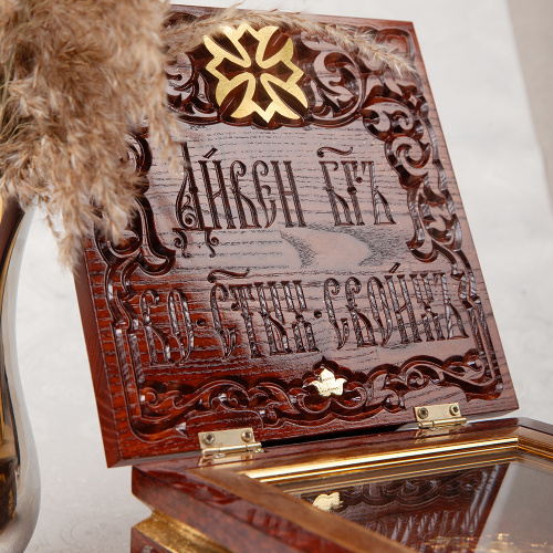 Ковчег для мощей "Суздальский", цвет "кипарис" с золотом (поталь), 20х20х13 см фото 6