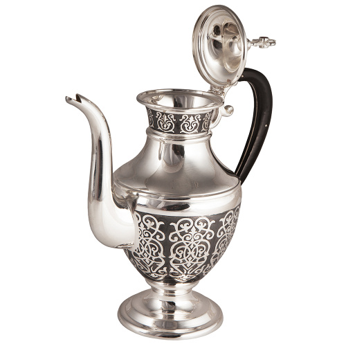 Чайник для теплоты из ювелирного сплава в серебрении, высота 25 см, 0,7 л фото 4 Чайник для теплоты из ювелирного сплава в серебрении, высота 25 см, 0,7 л фото 4