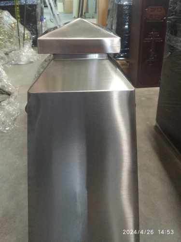 Столбик ограждения металлический, 32х67 см, цвет "под серебро", У-1222 фото 7