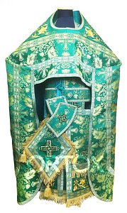 Иерейское облачение вышитое зеленое с иконой "Святая Троица", парча (цветной галун)