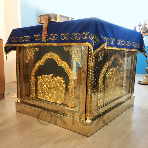 Облачение на престол "Золотые своды" с прямым основанием, чеканка, высота 105 см фото 7