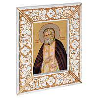 Икона преподобного Серафима Саровского, в широкой резной раме, белая с золотом (патина), холст с золочением, ширина рамы 12 см