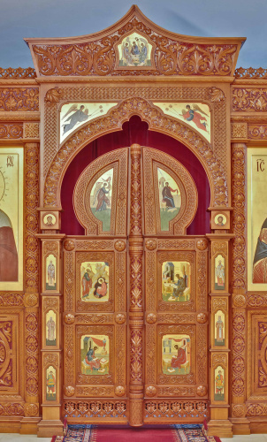 Иконостас с плоскорельефной резьбой и арками, Бутово, г. Москва фото 7