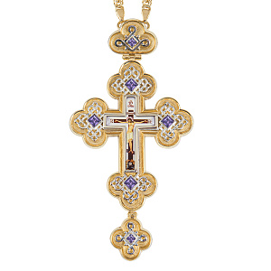 Крест наперсный из ювелирного сплава в позолоте и серебрении с цепью, фианиты, 7,5х14,5 см (фиолетовые фианиты)